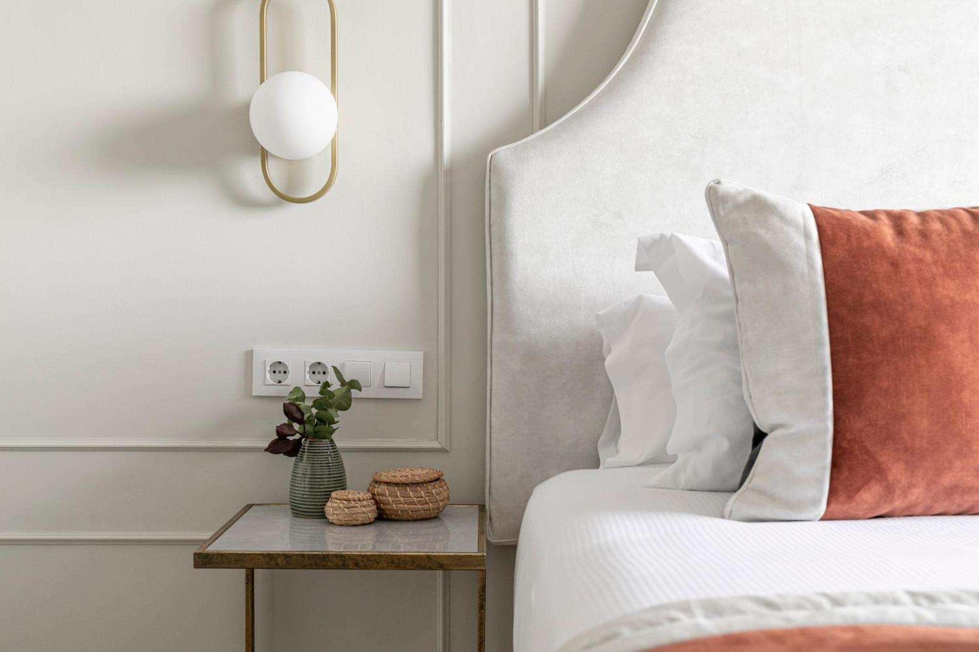 Isg Apartments The Most Exclusive Apartment In Sevillaparking Buitenkant foto