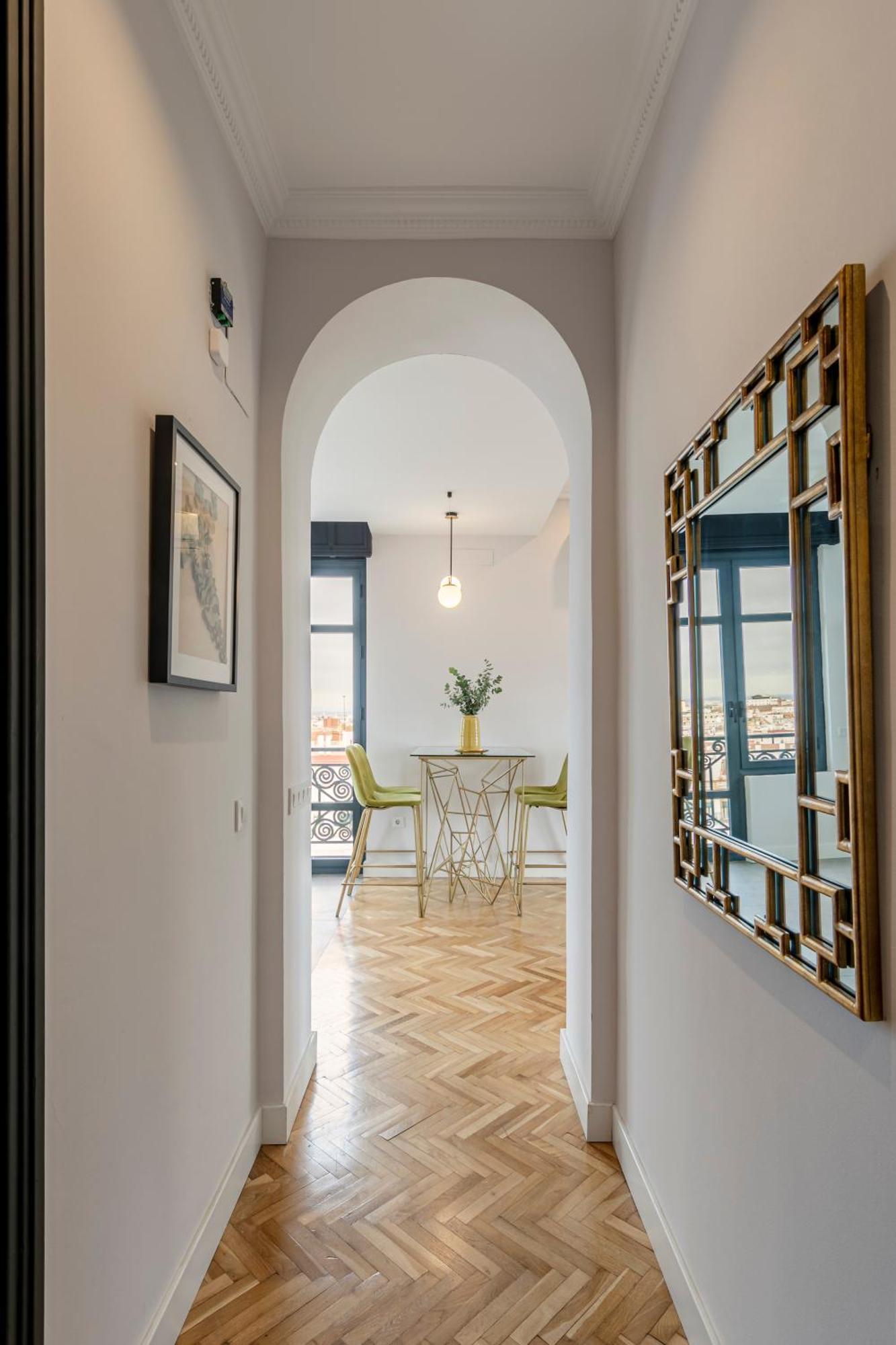 Isg Apartments The Most Exclusive Apartment In Sevillaparking Buitenkant foto